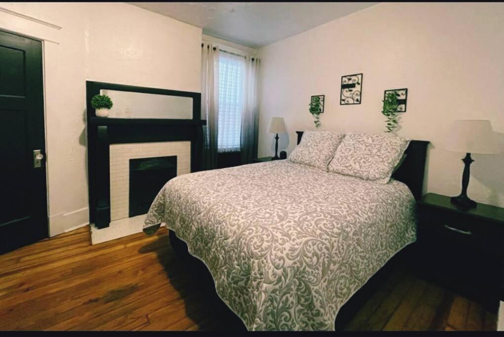 Apartament Lovely 2Br W Office Space - King Bed & Alexa Pittsburgh Zewnętrze zdjęcie
