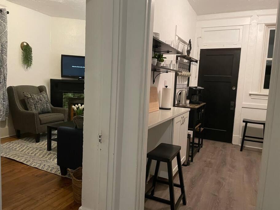 Apartament Lovely 2Br W Office Space - King Bed & Alexa Pittsburgh Zewnętrze zdjęcie