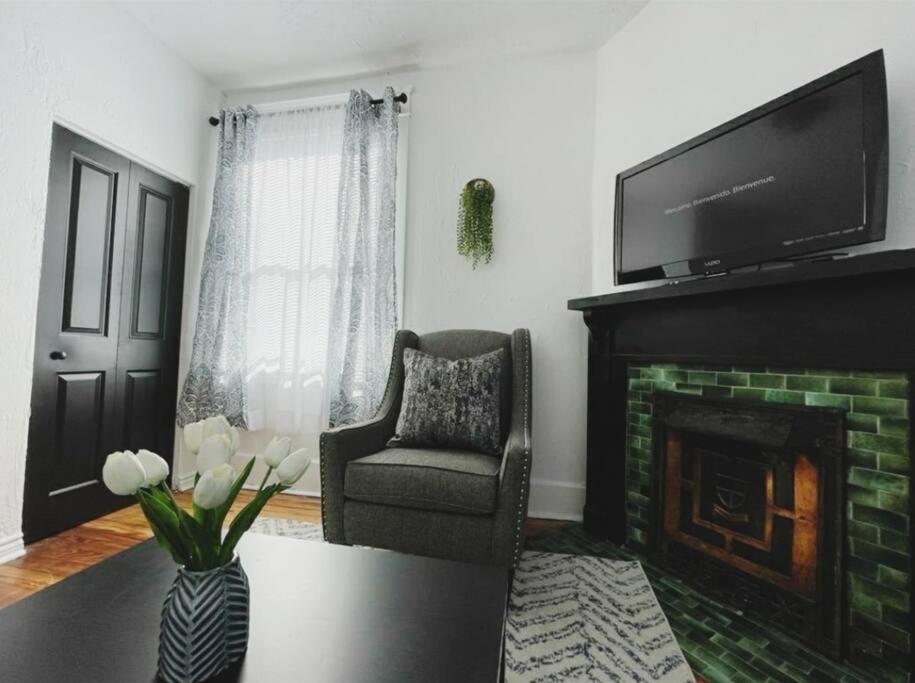 Apartament Lovely 2Br W Office Space - King Bed & Alexa Pittsburgh Zewnętrze zdjęcie