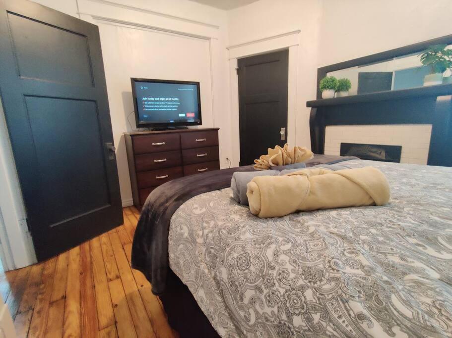 Apartament Lovely 2Br W Office Space - King Bed & Alexa Pittsburgh Zewnętrze zdjęcie